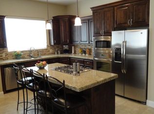 1982 N Coral Ridge Dr, Washington, UT 84780