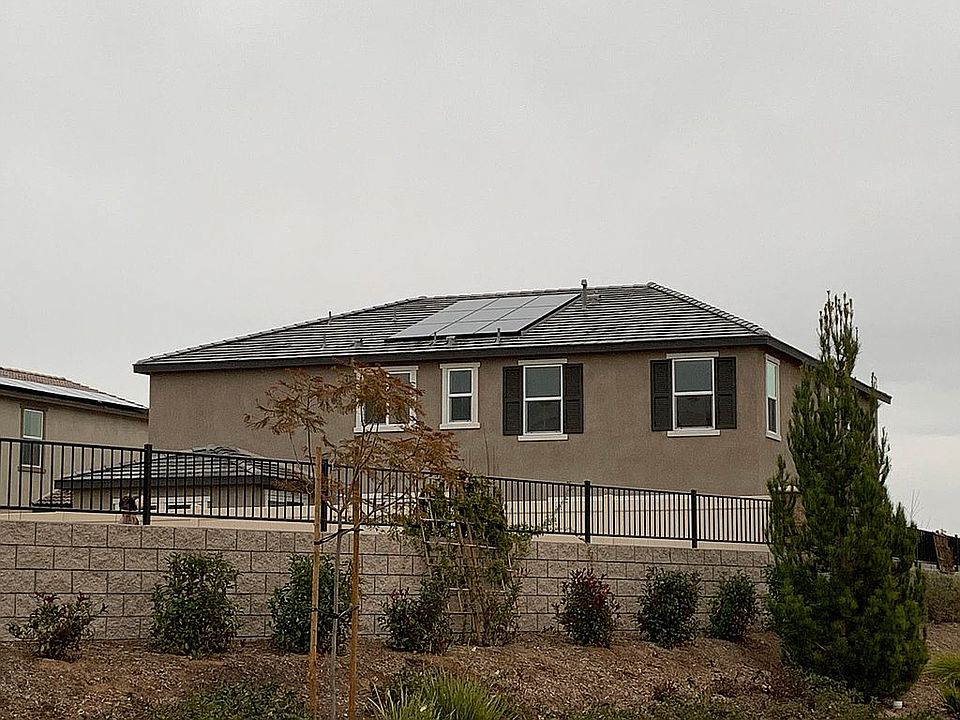 1st image of 31715 Eaton Ln