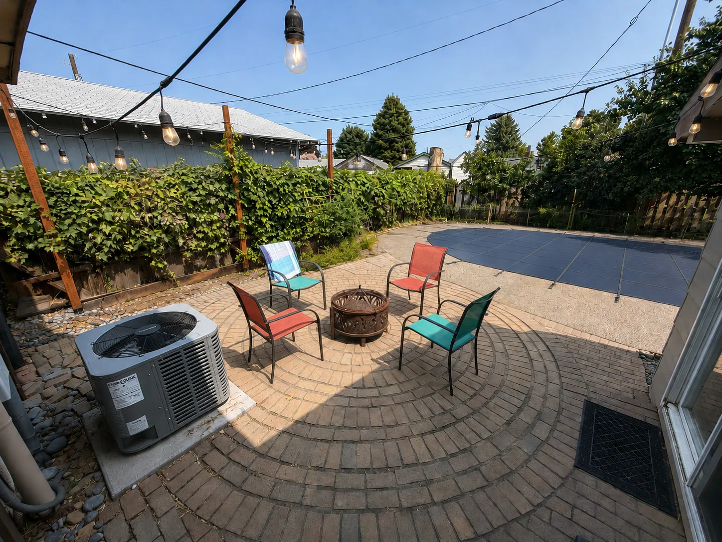 3 bed, 1758 sqft, $2,950 — Photo 3