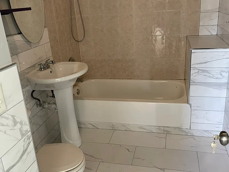 94 Beacon Hill Ave #1 — Photo 6