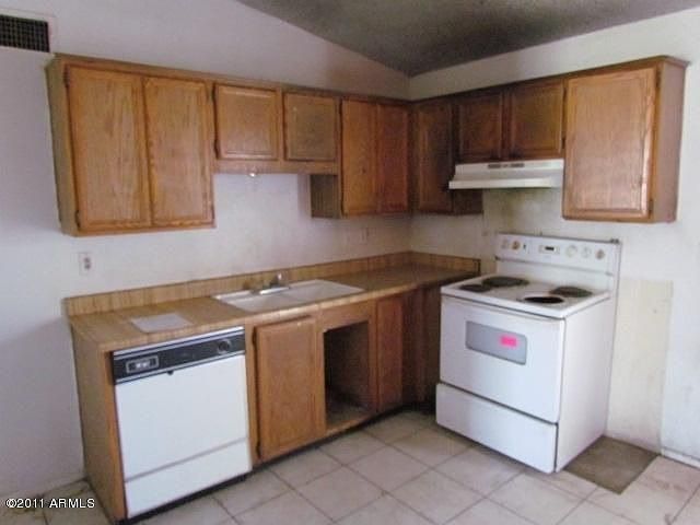 2nd image of 6711 W Osborn Rd Unit 68