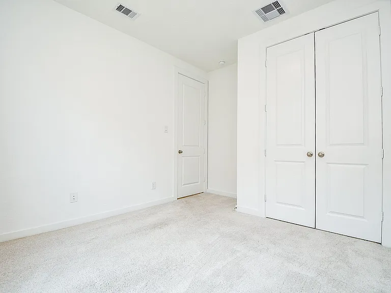 943 Malibu Shore Ln — Photo 31