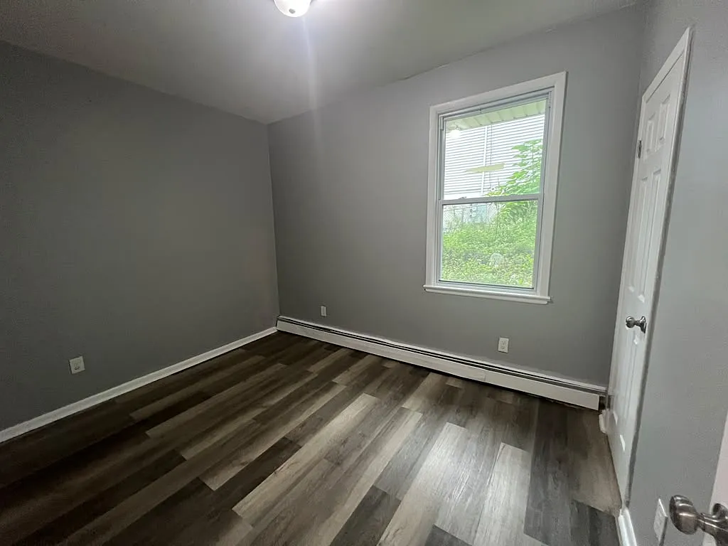 39 N 3rd St — Photo 3
