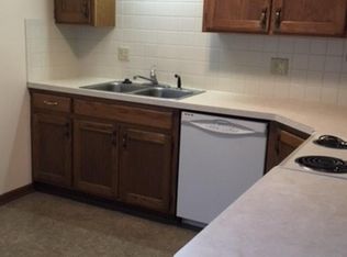 733 Griffith Dr APT 4, Manhattan, KS 66502