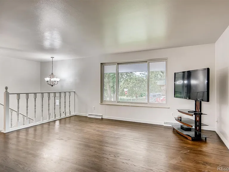 6054 Allison St — Photo 3