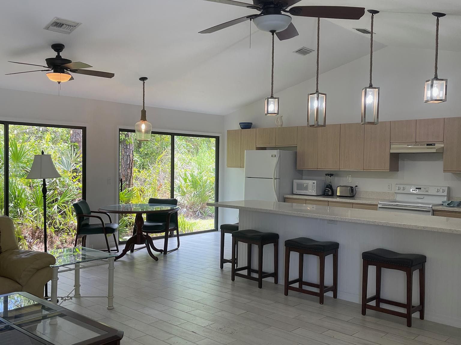 739 Timber Ridge Trl SW APT D, Vero Beach, FL 32962 Zillow