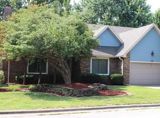 1710 W Highland St, Springfield, MO 65807