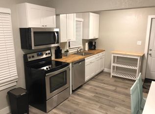 106 S 5th St APT 2, Champaign, IL 61820