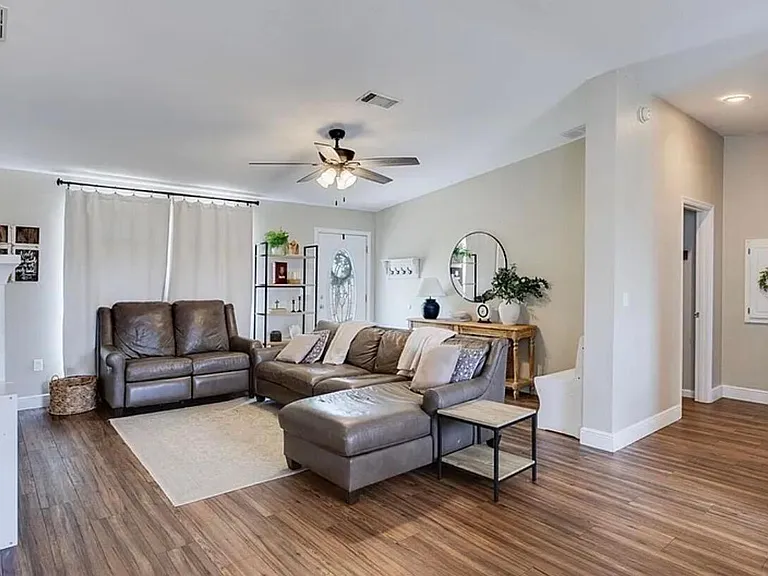 2010 S Montana Cir — Photo 5