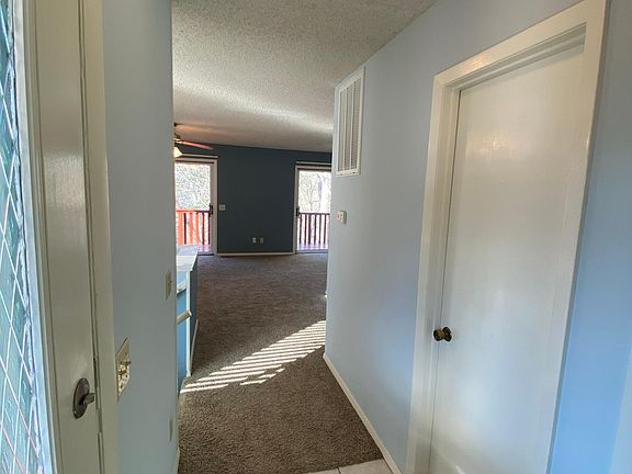 4th image of 22 Nantucket Dr #22