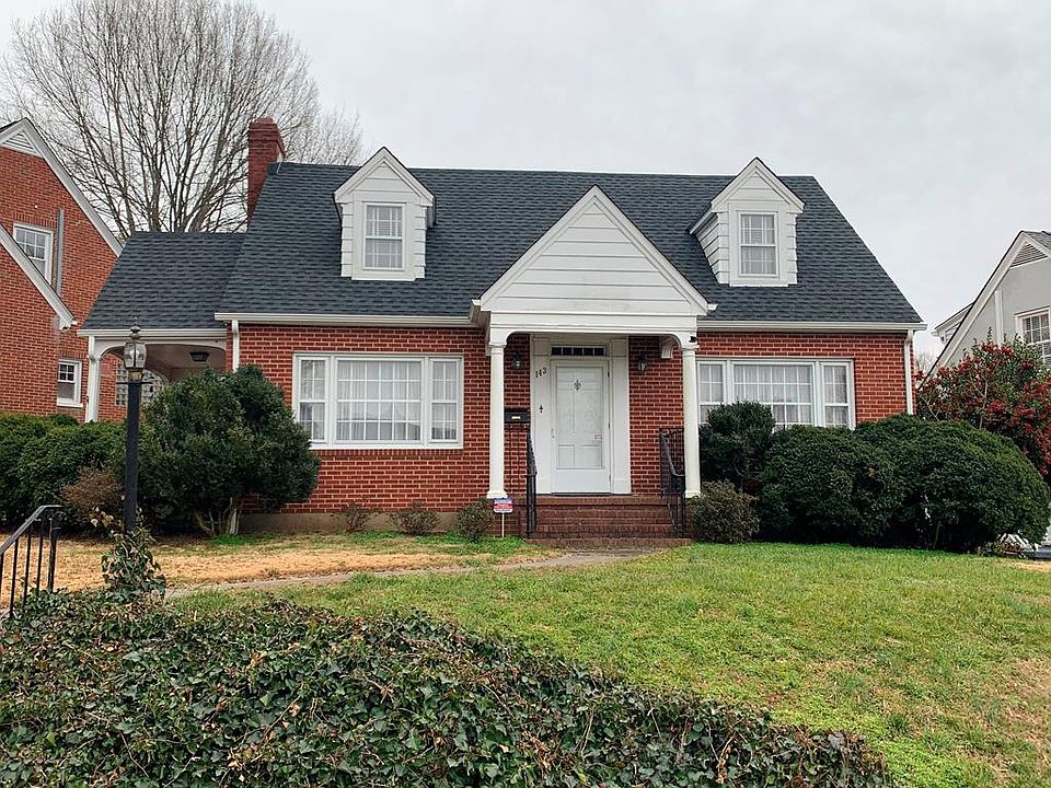 1st image of 143 Clarendon Cir