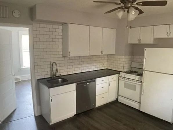 412 24th Ave NE #1, Minneapolis, MN 55418