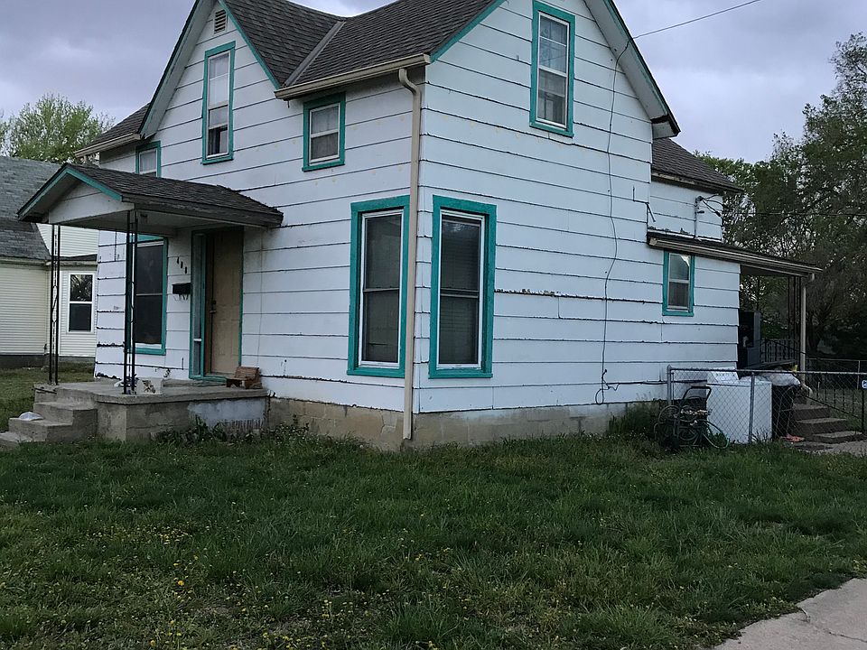1st image of 408 W Grand Ave