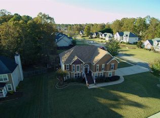 215 Creekside Cir, Hampton, GA 30228