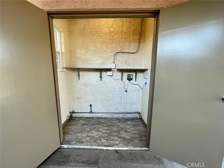 15142 Georgia Ave — Photo 36
