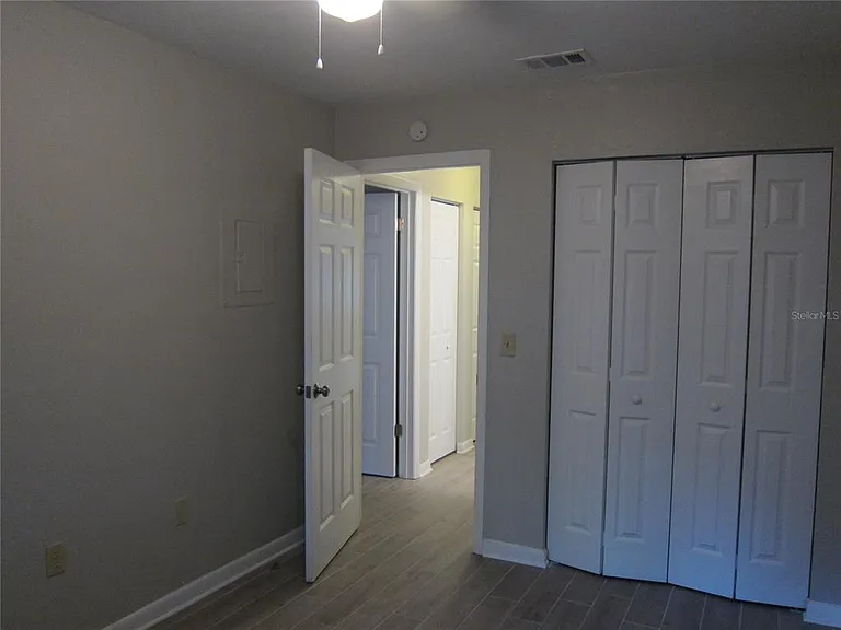 7019 SW 21st Ln — Photo 23
