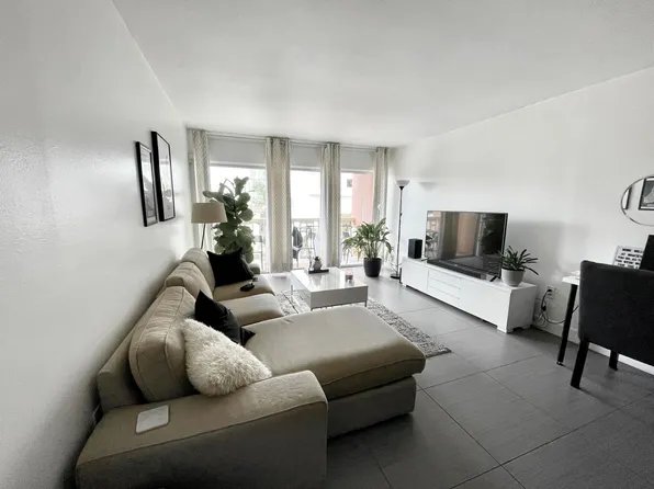 600 NE 25th St APT 31, Miami, FL 33137