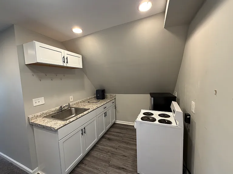 7803 Dearborn Ave #3 — Photo 8