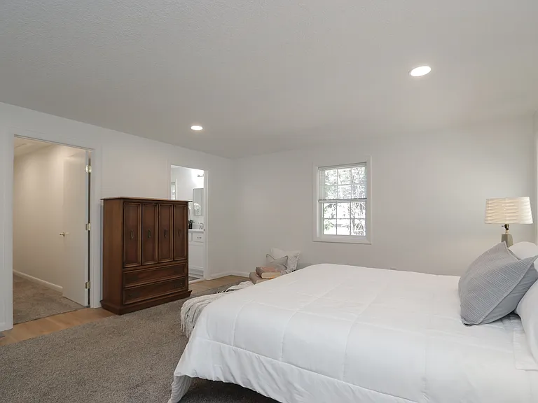 159 Redfern Dr #2 — Photo 19