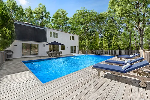 5 Cowhill Ln Photo 1