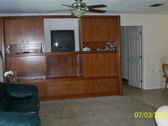 4th image of 7522 NW 44th Ct