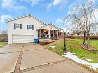 421 Hoover Rd, New Castle, PA 16101