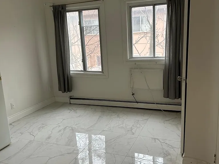 2 Elm Grove Ave #202 — Photo 2