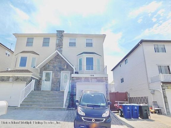 3rd image of 186 Braisted Ave
