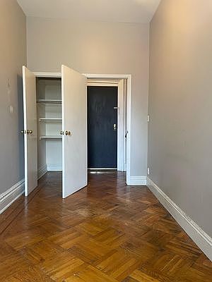 2nd image of 401 Clermont Ave APT 2