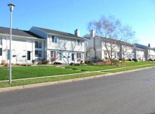 2883 Eggiman Rd, Fitchburg, WI 53713