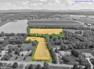 16 Hoover Rd, Carlisle, PA 17015