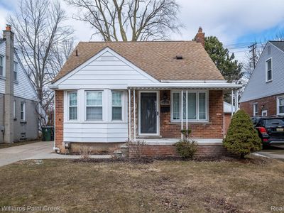 21221 Frazho St, Saint Clair Shores, MI, 48081