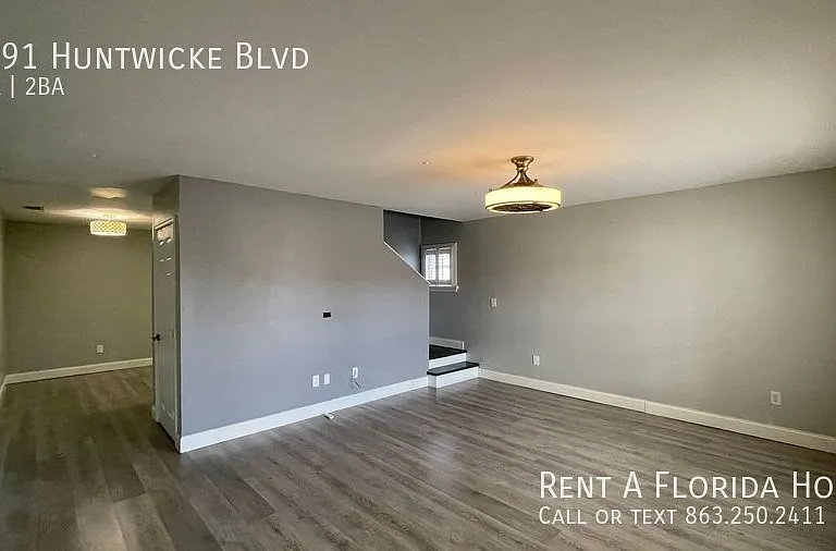 3791 Huntwicke Blvd — Photo 2
