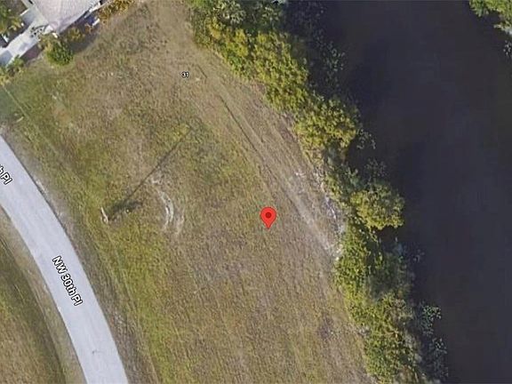 2nd image of 27 NW 30th Pl