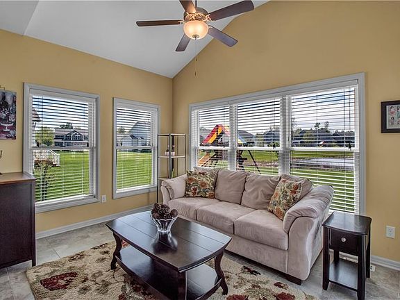 4th image of 9275 Kristina Cir