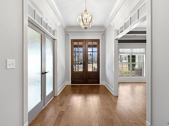 5th image of 8479 Sedgebrook Dr