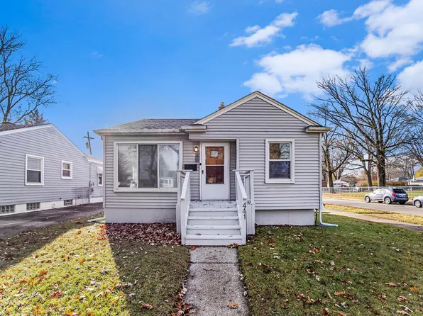 441 Charlevoix St, Clawson, MI 48017
