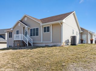 5431 SE 27th St, Des Moines, IA 50320