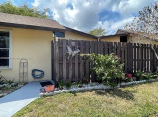 112 Fox Rd #2-50, Hollywood, FL 33024