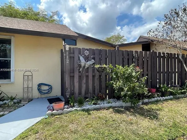 112 Fox Rd #2-50, Hollywood, FL 33024