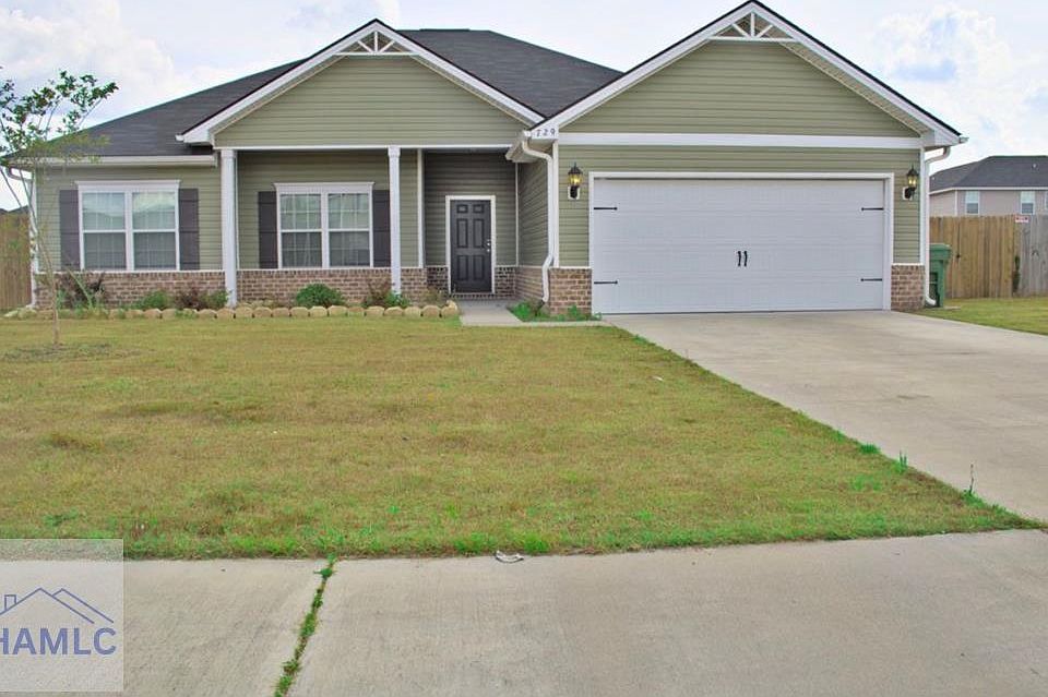 1st image of 729 Burke Dr