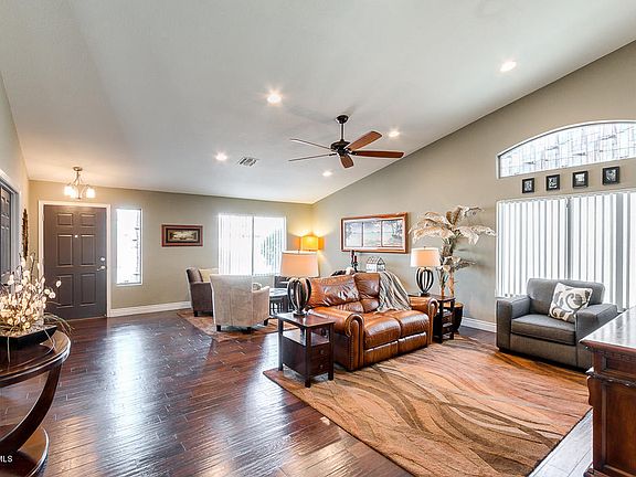 4th image of 9441 E Juanita Ave