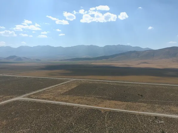 Rainbow Rd #13, Wells, NV 89835