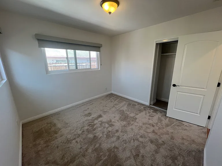 811 Spencer St — Photo 10