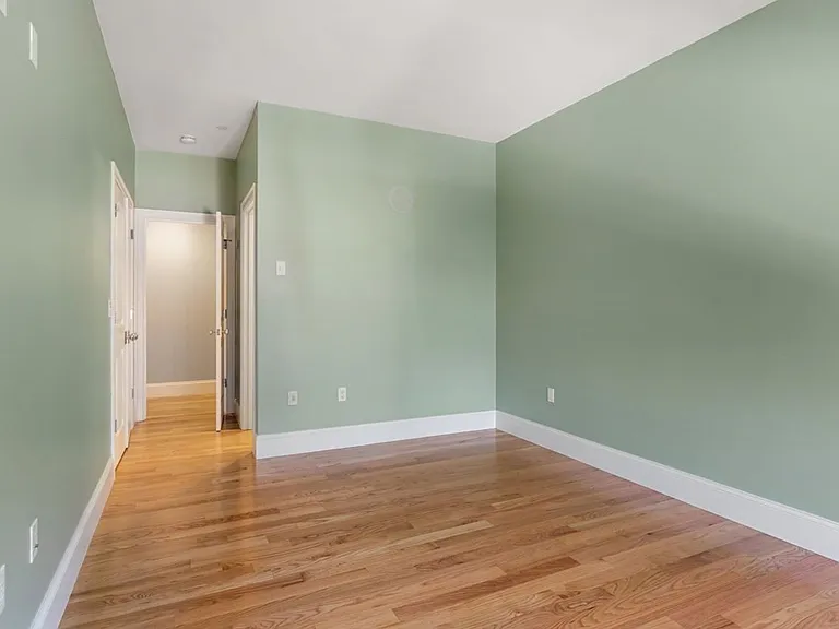 15 Preble St #4 — Photo 21