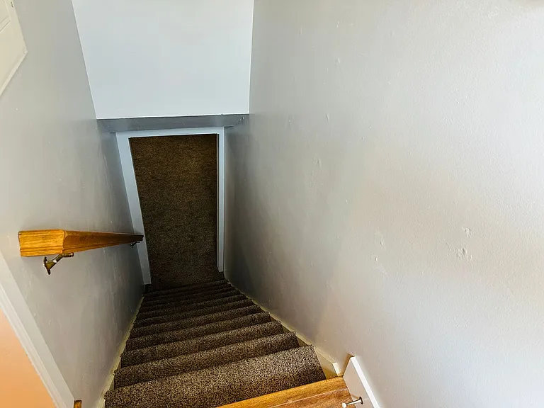 2038 Lewis Ave — Photo 21
