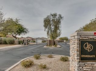 30070 N Clover Way, San Tan Valley, AZ 85143
