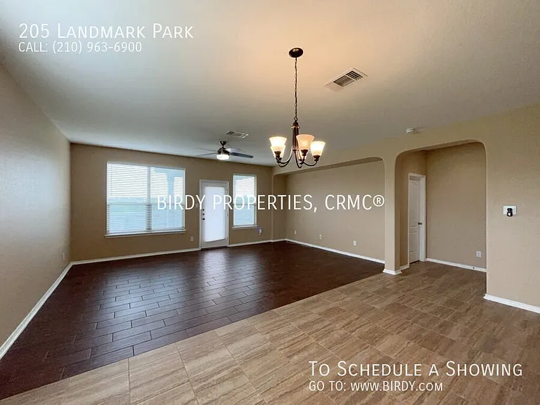 205 Landmark Park — Photo 14