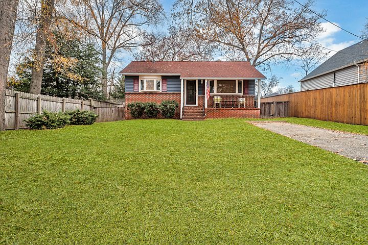 1st image of 8065 Woodholme Cir