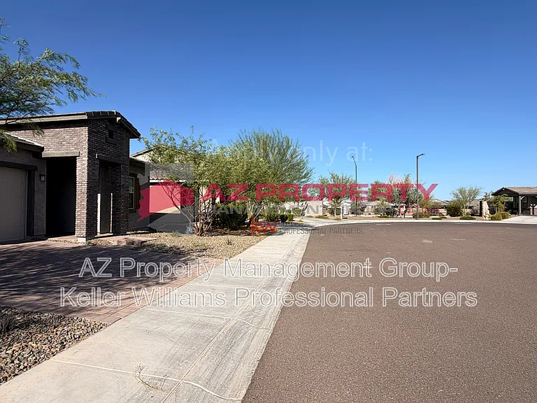 13314 W Dale Ln — Photo 3